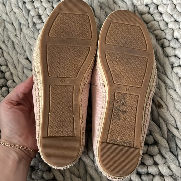 ❌SOLD❌Tory Burch – Weston Flat Espadrille SEASHELL PINK / WHITE - Picture 3 of 4